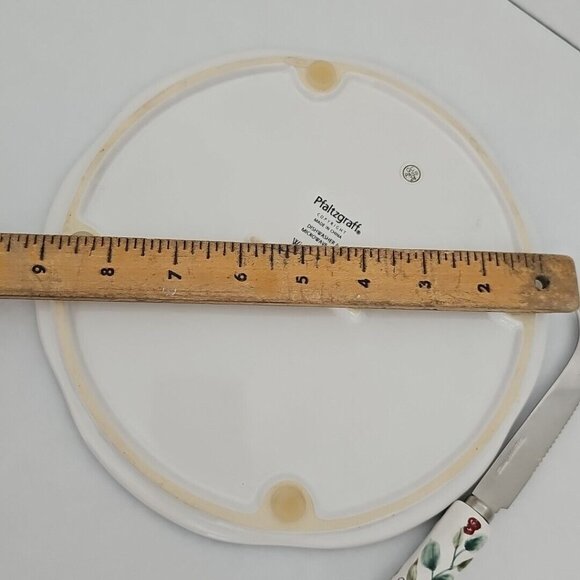 Pfaltzgraff Winterberry Cheese Tray and Knife 9" sculpted handle server spread - Picture 8 of 11